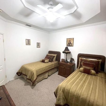 Beautifully Furnished 3Bd 2Br Pool Gated Condo In Mcallen, Tx Pharr Eksteriør billede