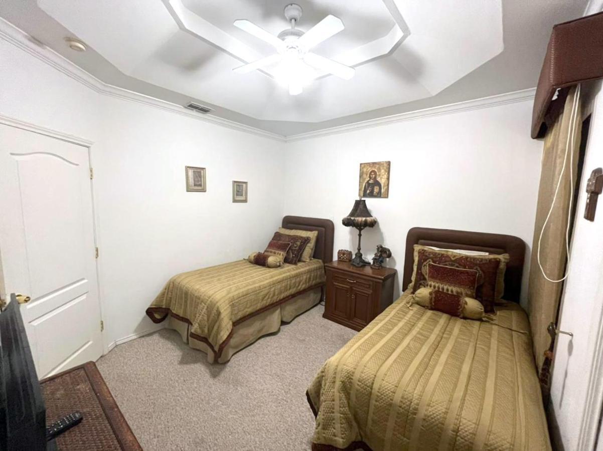 Beautifully Furnished 3Bd 2Br Pool Gated Condo In Mcallen, Tx Pharr Eksteriør billede